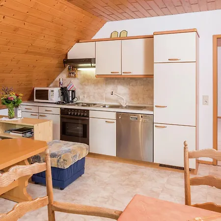 Schwarzwald-ferienwohnung Auf Dem Bauernhof, Cleaning Included Schuttertal