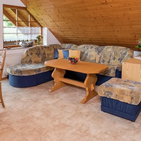 Schwarzwald-ferienwohnung Auf Dem Bauernhof, Cleaning Included Дом отдыха