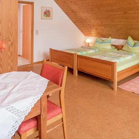 Schwarzwald-ferienwohnung Auf Dem Bauernhof, Cleaning Included Schuttertal